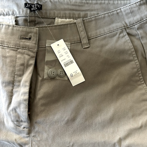 J. Crew - Kate Straight-Leg Chino Pants in Vintage Dove Gray - Picture 5 of 5
